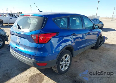 2019 Ford Escape S из США, поврежденный, VIN 1FMCU0F74KUA79248